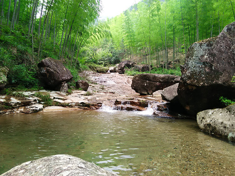 中国龙泉宝溪景区